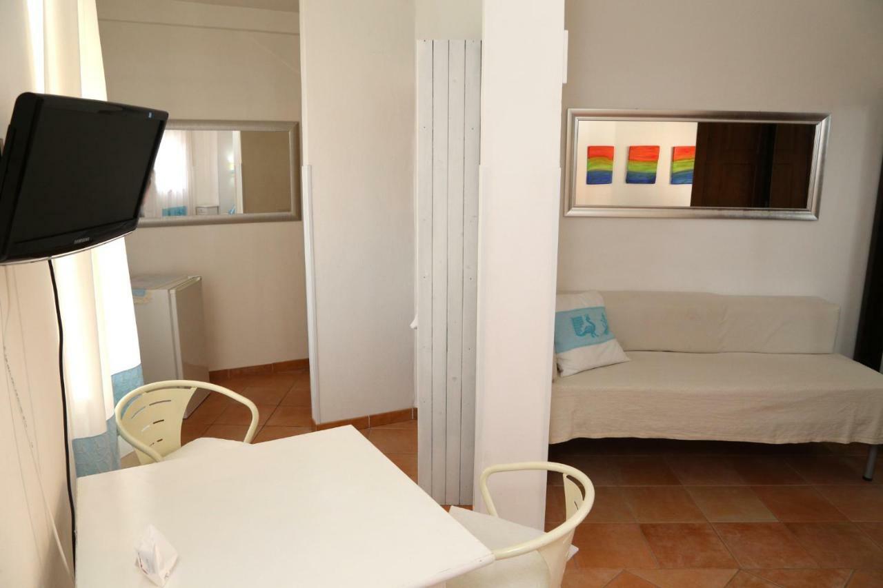 Bed and Breakfast Il Tramonto Castelsardo Exterior foto