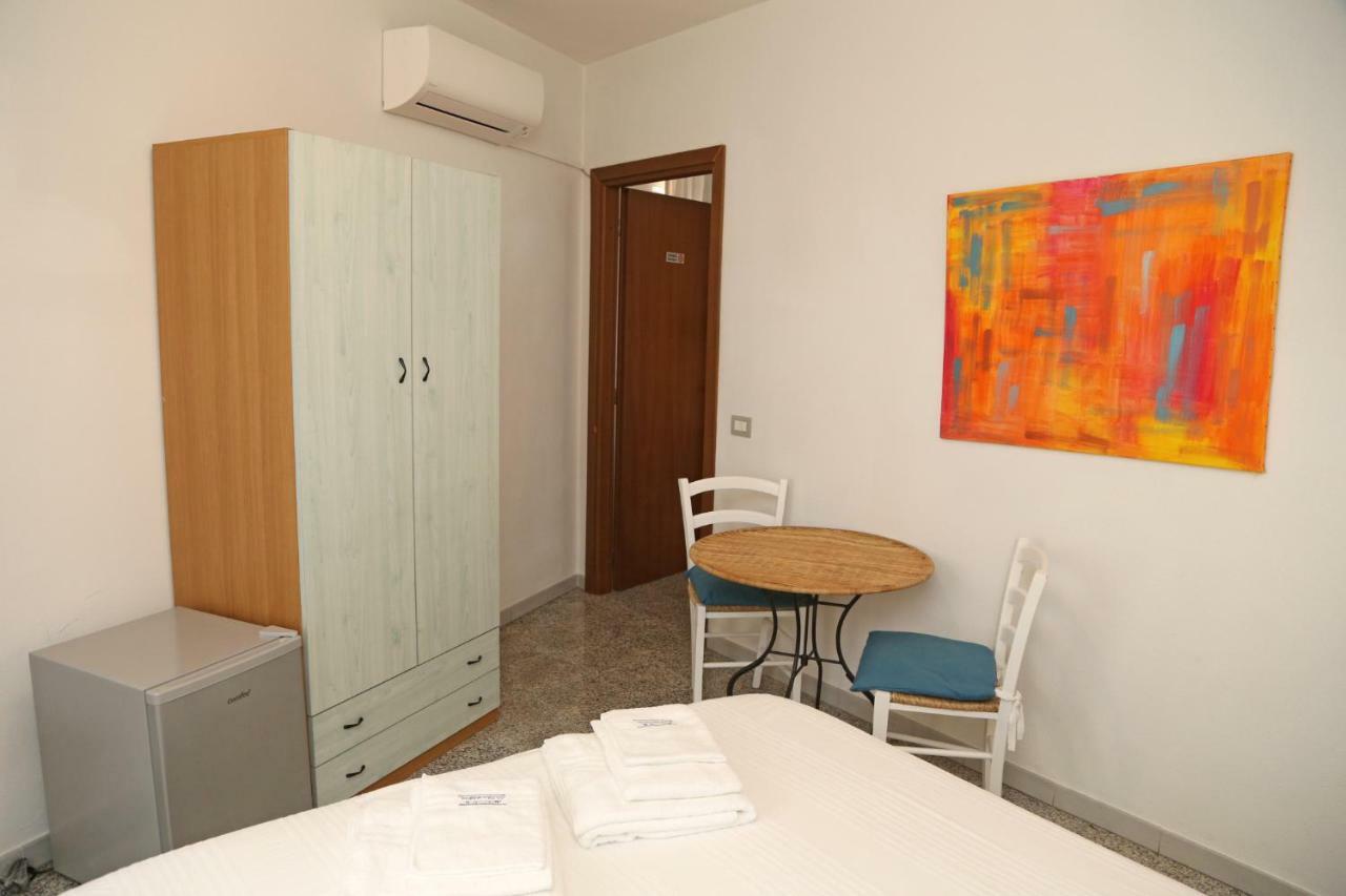 Bed and Breakfast Il Tramonto Castelsardo Exterior foto