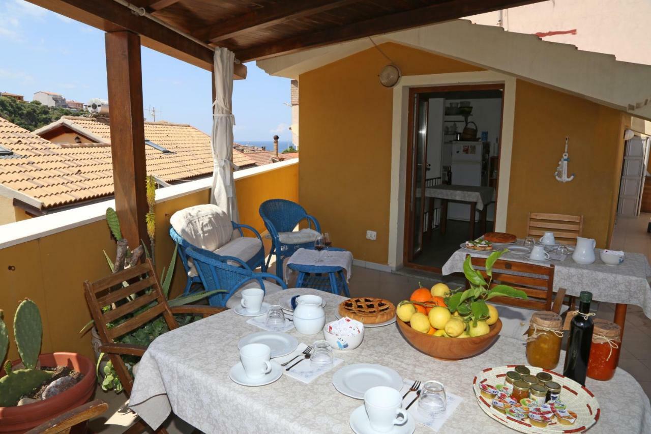 Bed and Breakfast Il Tramonto Castelsardo Exterior foto