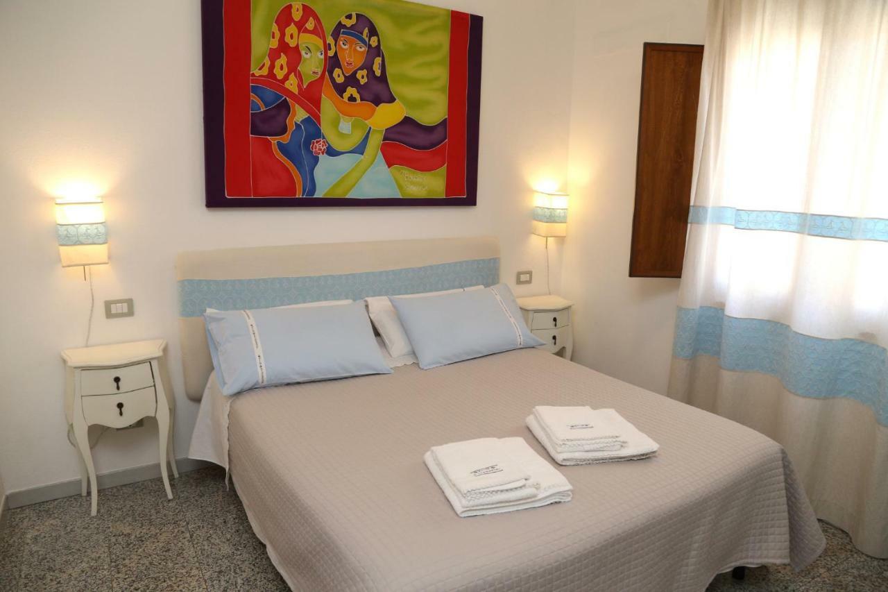 Bed and Breakfast Il Tramonto Castelsardo Exterior foto